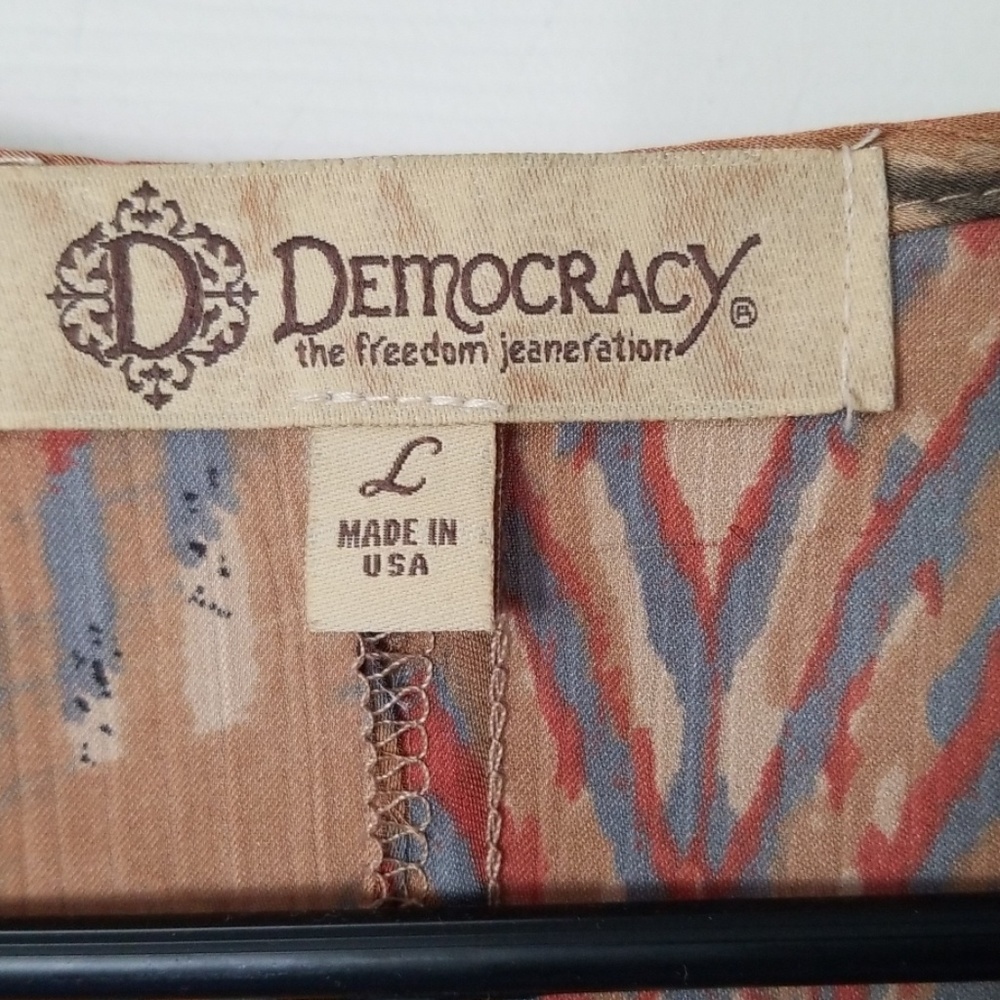 Democracy blouse - Picture 2 of 8